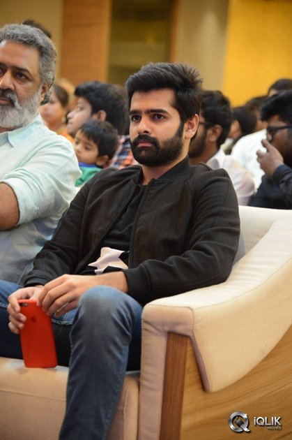 Kalyana-Vaibhogame-Movie-Audio-Launch